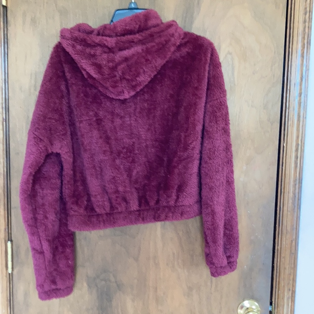 hoodie top Soft dark red fuzzy comfy hoodie size  L juniors - Picture 13 of 16